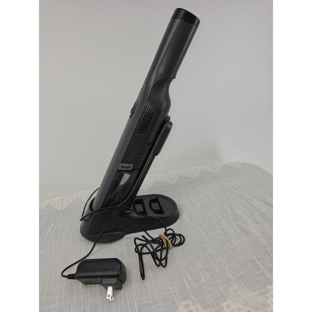 Shark WANDVAC CordlessHand Vacuum Cleaner Charging Base Included WV200 For Parts